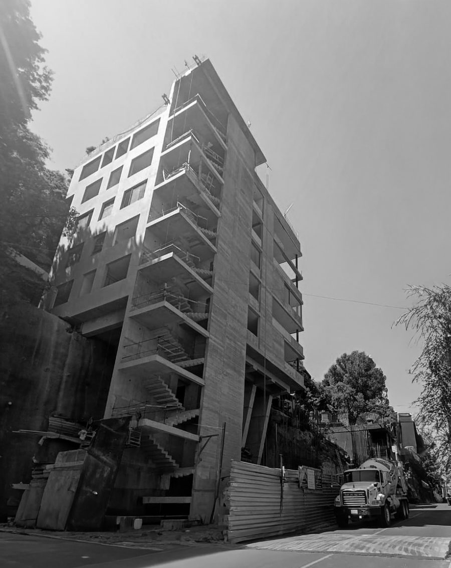 Edificio Lomas Altas en construcción